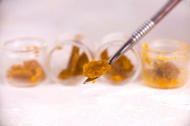 Cannabis shatter online in Canada | MMJ Express Canada